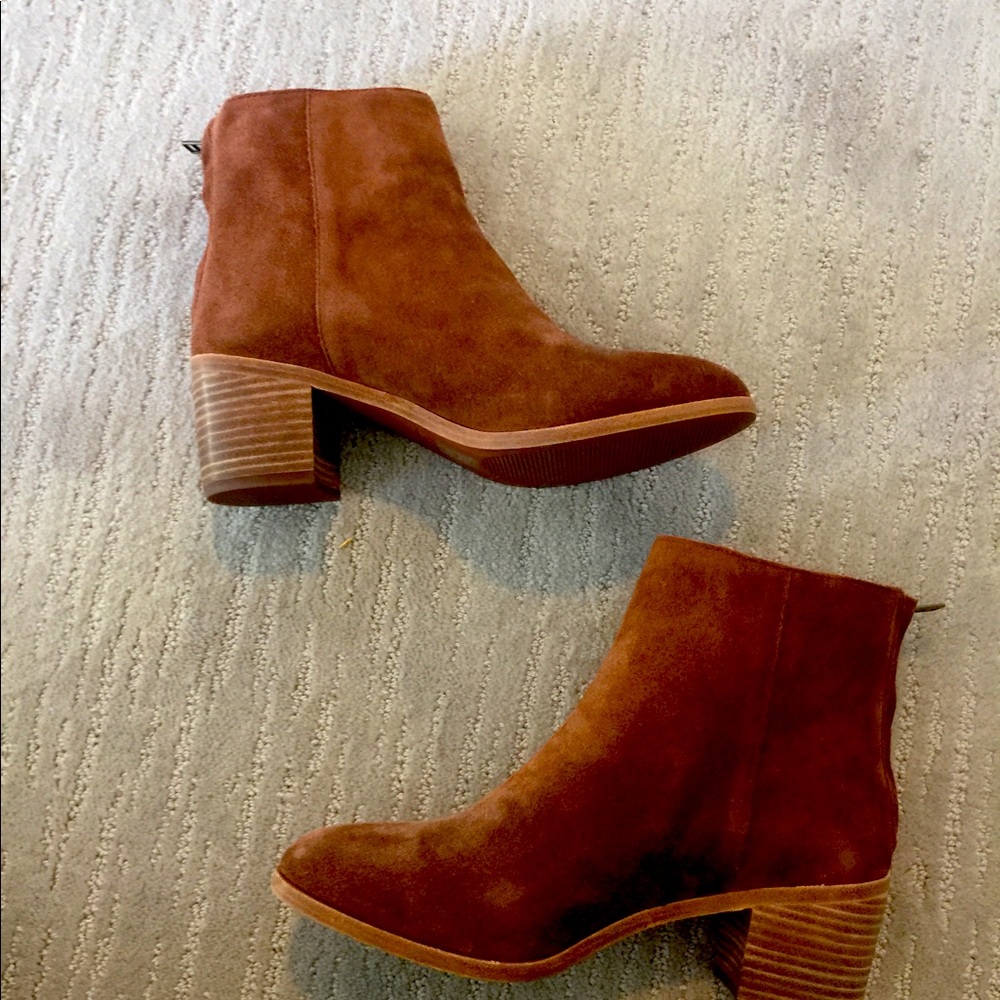 Brown Madewell booties